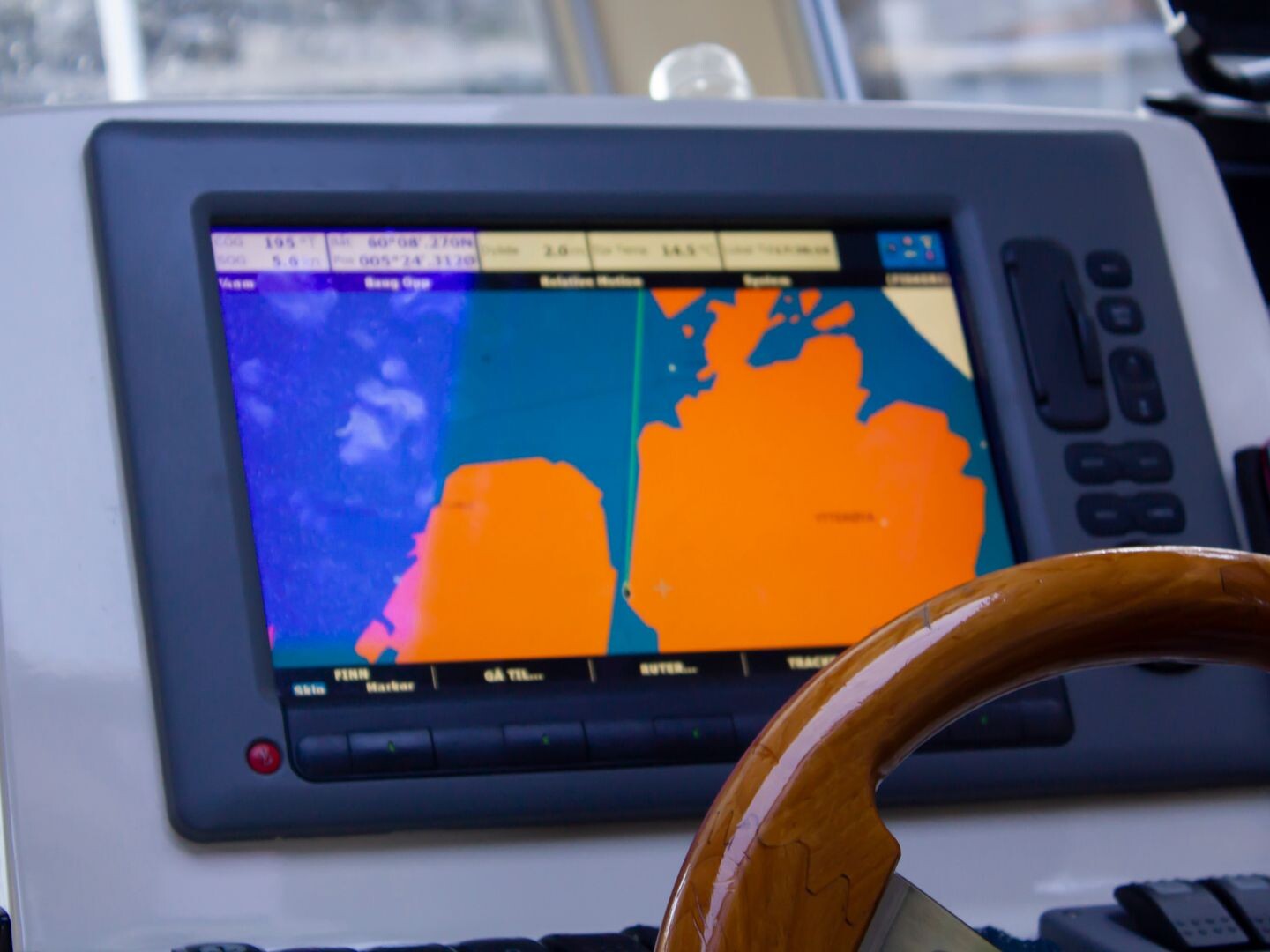 Electronic and navigation